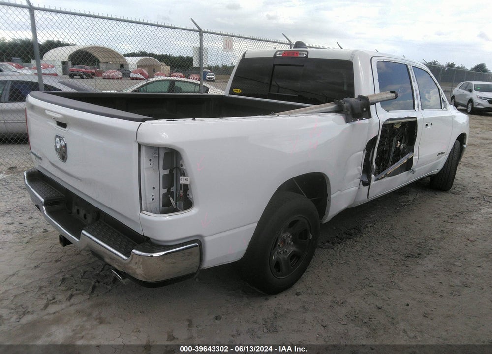 2022 RAM 1500 BIG HORN 4X2 6'4 BOX VIN: 1C6RREMT9NN467823