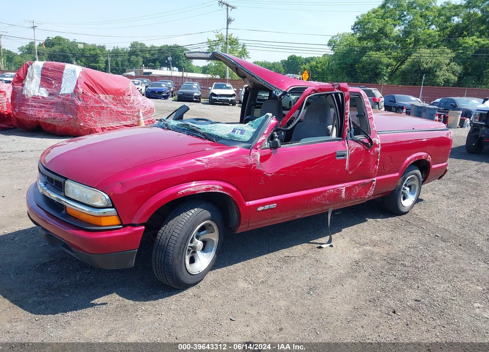 2002 CHEVROLET S-10 VIN: 1GCCS19WX28160900
