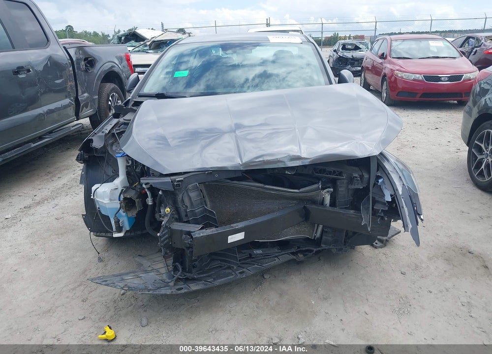 2020 HYUNDAI ELANTRA SE VIN: 5NPD74LF5LH503485