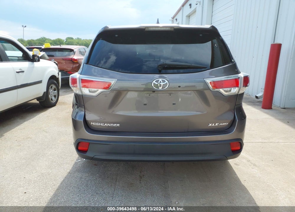 2016 TOYOTA HIGHLANDER XLE V6 VIN: 5TDJKRFH0GS278274