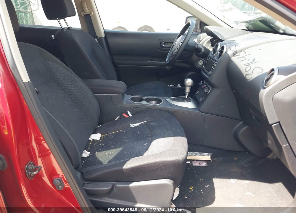 2015 NISSAN ROGUE SELECT S VIN: JN8AS5MT1FW670585