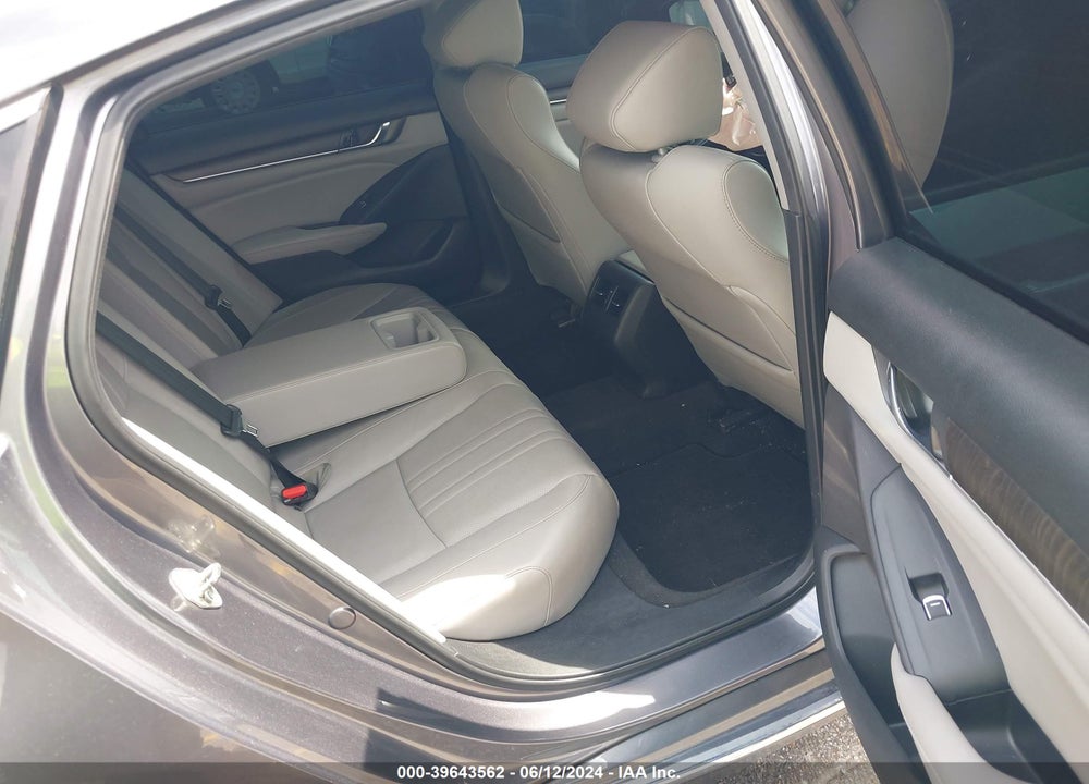 2018 HONDA ACCORD EX-L VIN: 1HGCV1F55JA061963