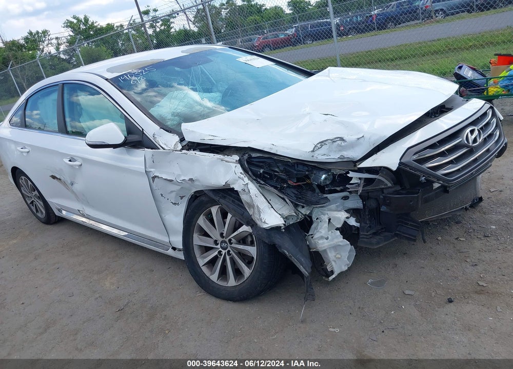 2015 HYUNDAI SONATA SPORT VIN: 5NPE34AF4FH220633