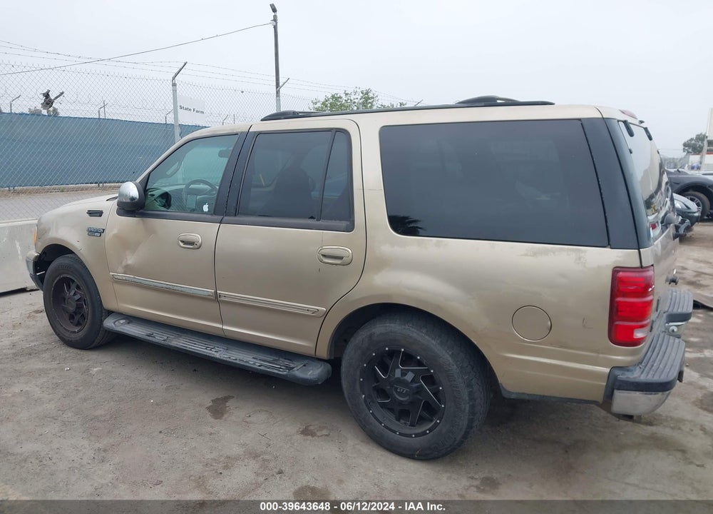2000 FORD EXPEDITION XLT VIN: 1FMRU15L5YLB13243
