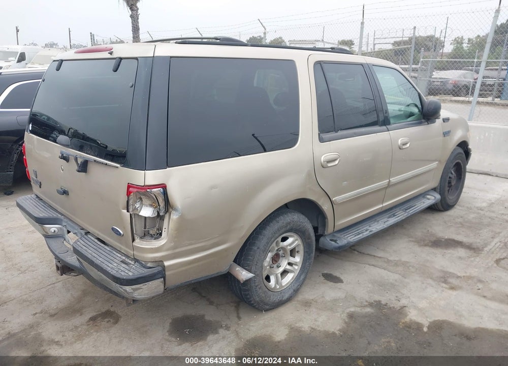 2000 FORD EXPEDITION XLT VIN: 1FMRU15L5YLB13243