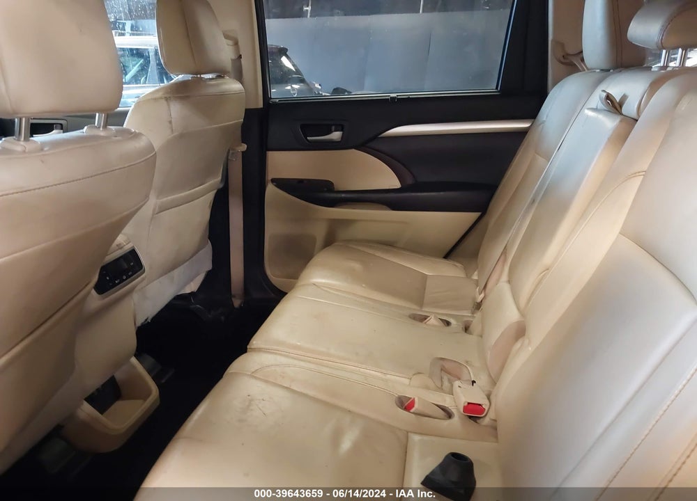 2017 TOYOTA HIGHLANDER XLE VIN: 5TDJZRFH9HS391072