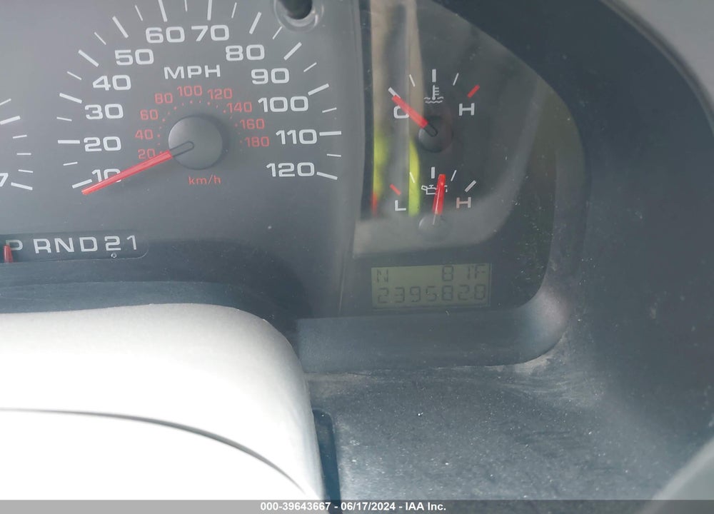 2007 FORD F-150 XL/XLT VIN: 1FTVX14577NA58083