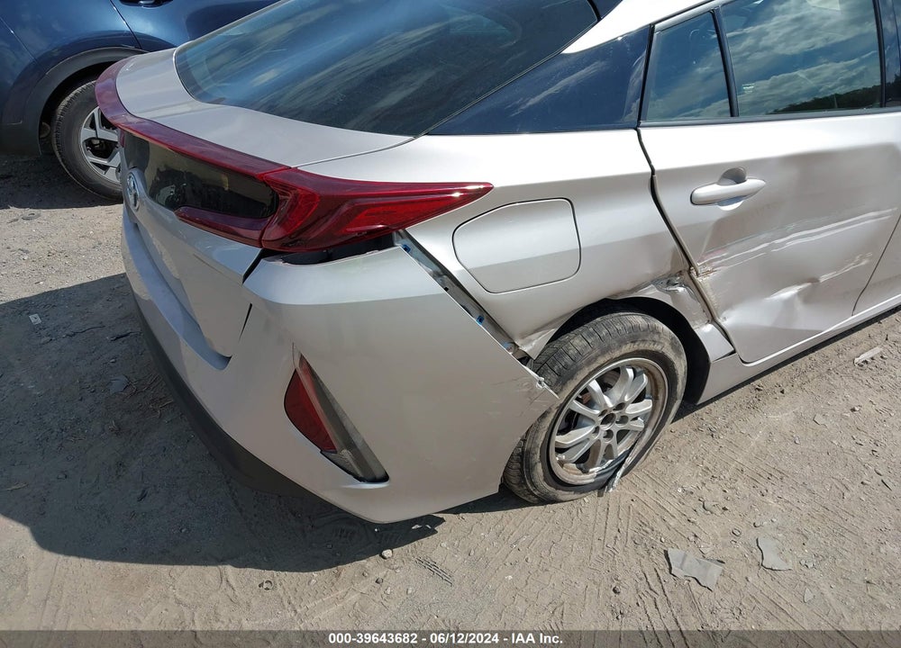 2017 TOYOTA PRIUS PRIME PREMIUM VIN: JTDKARFP3H3049704
