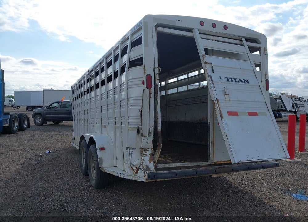 2015 TITAN TRAILER MFG --- VIN: 4TGG20208F1073837