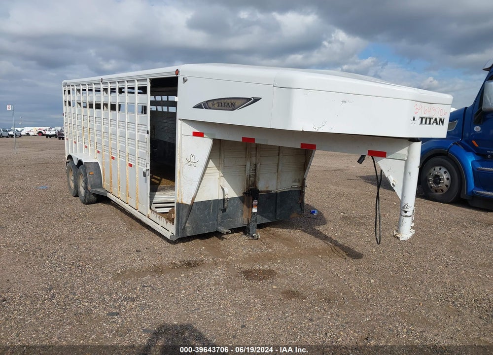 2015 TITAN TRAILER MFG --- VIN: 4TGG20208F1073837