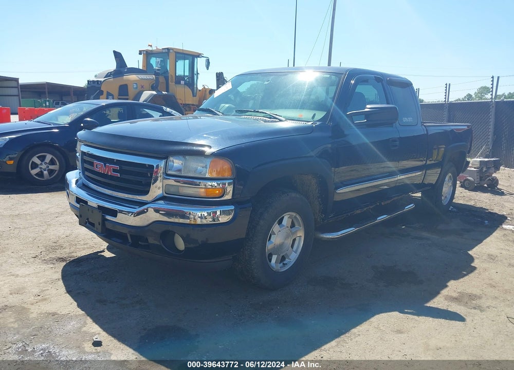 2005 GMC SIERRA 1500 SLE VIN: 1GTEK19B45E143733