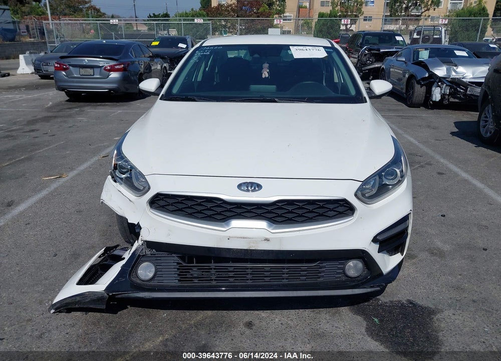 2019 KIA FORTE LXS VIN: 3KPF24AD7KE093428