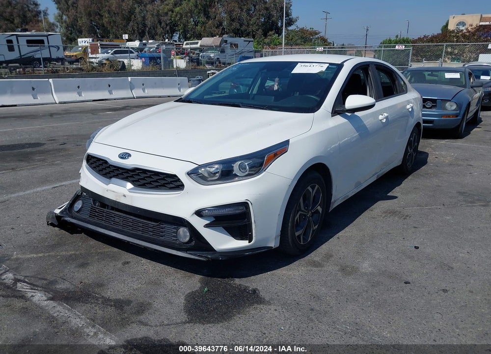 2019 KIA FORTE LXS VIN: 3KPF24AD7KE093428