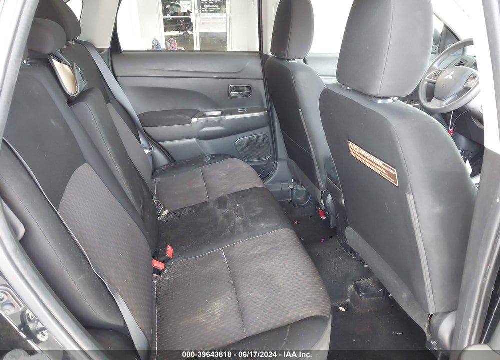 2018 MITSUBISHI OUTLANDER SPORT 2.0 ES VIN: JA4AP3AU2JZ015299