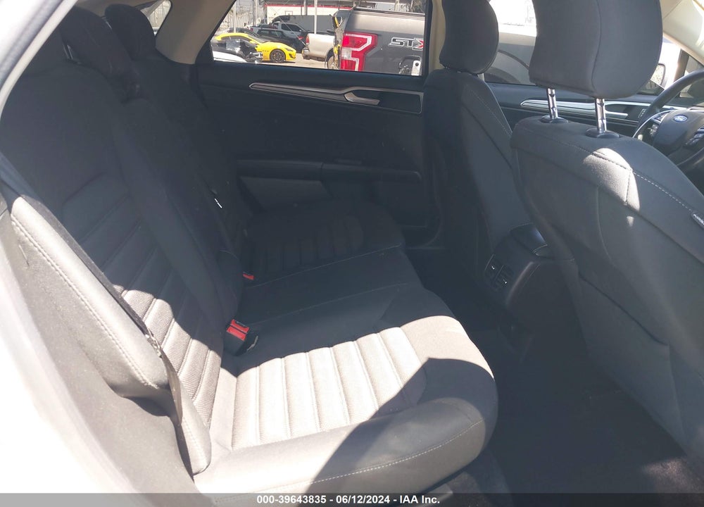 2017 FORD FUSION SE VIN: 3FA6P0H76HR237262