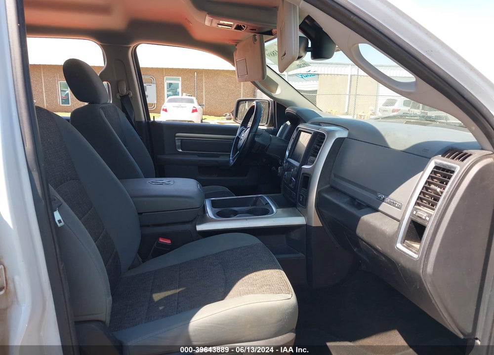 2017 RAM 1500 BIG HORN 4X4 5'7 BOX VIN: 3C6RR7LTXHG729102