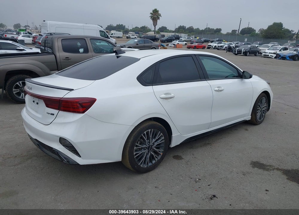 2023 KIA FORTE GT LINE VIN: 3KPF54AD8PE574660