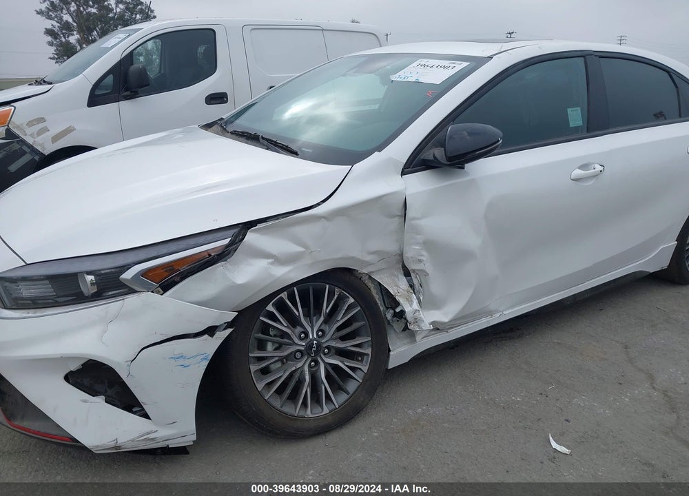 2023 KIA FORTE GT LINE VIN: 3KPF54AD8PE574660