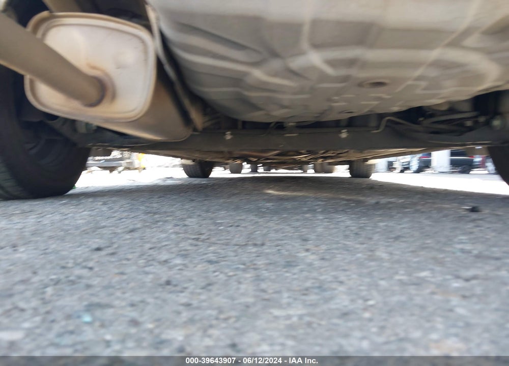 2015 NISSAN SENTRA S VIN: 3N1AB7AP2FY228277