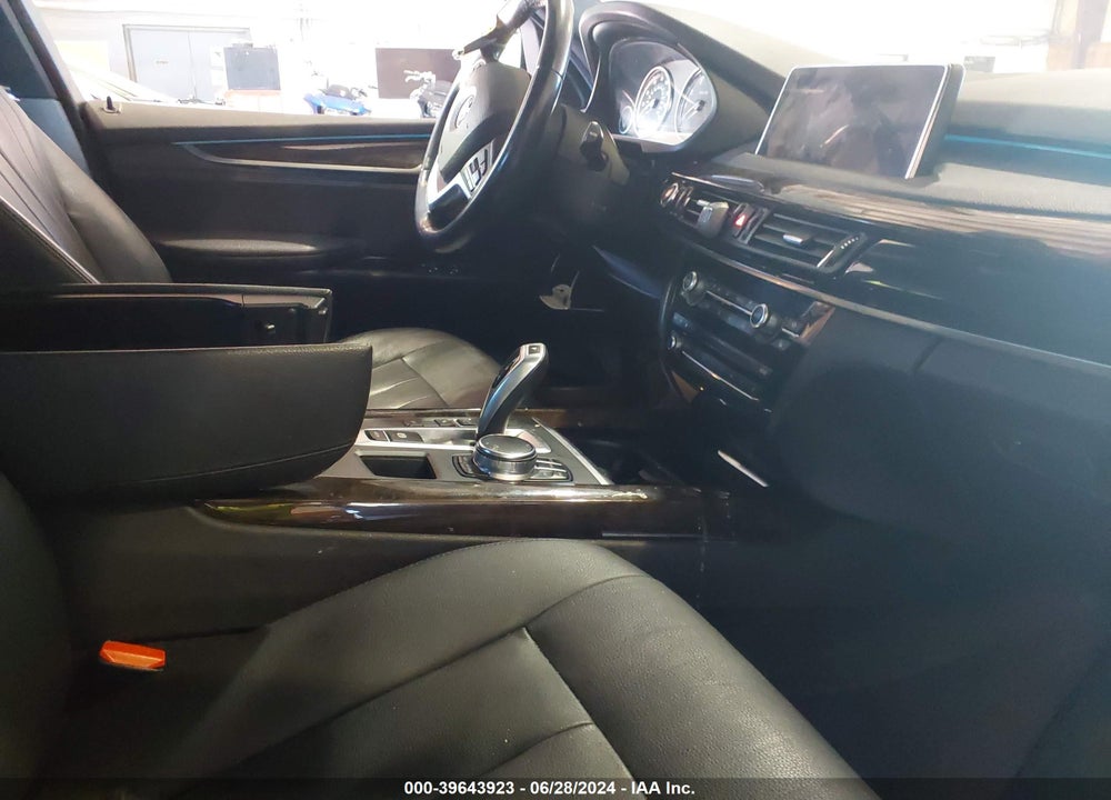 2017 BMW X5 XDRIVE35I VIN: 5UXKR0C52H0U52922