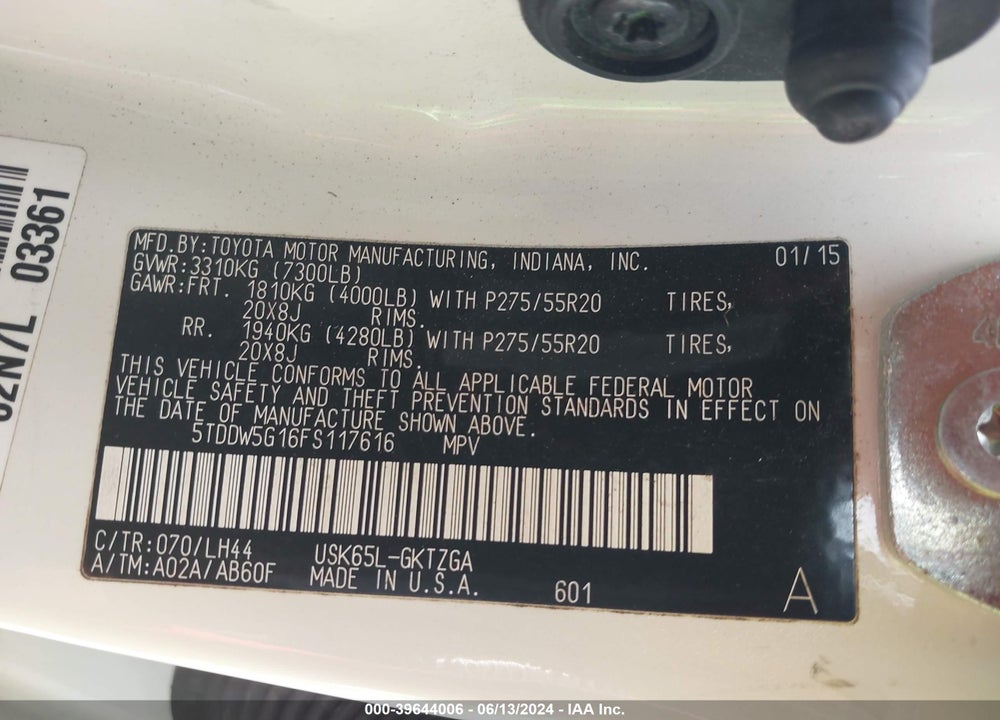 2015 TOYOTA SEQUOIA PLATINUM 5.7L V8 VIN: 5TDDW5G16FS117616