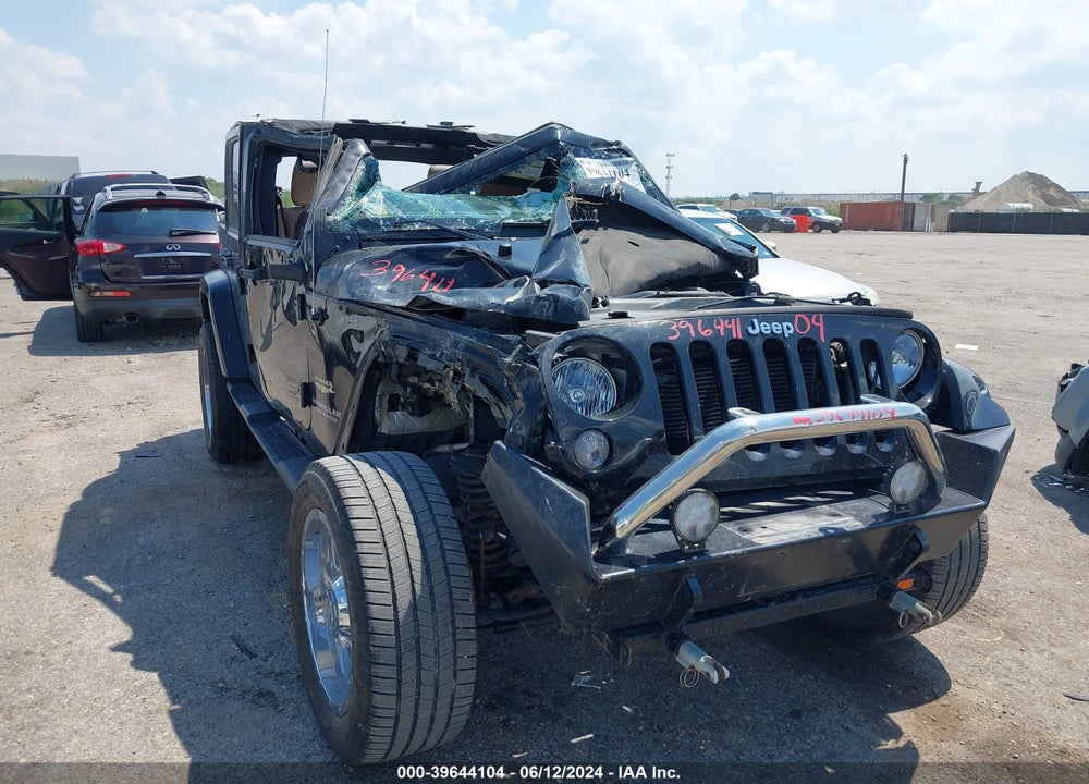 2014 JEEP WRANGLER UNLIMITED SAHARA VIN: 1C4BJWEGXEL103219