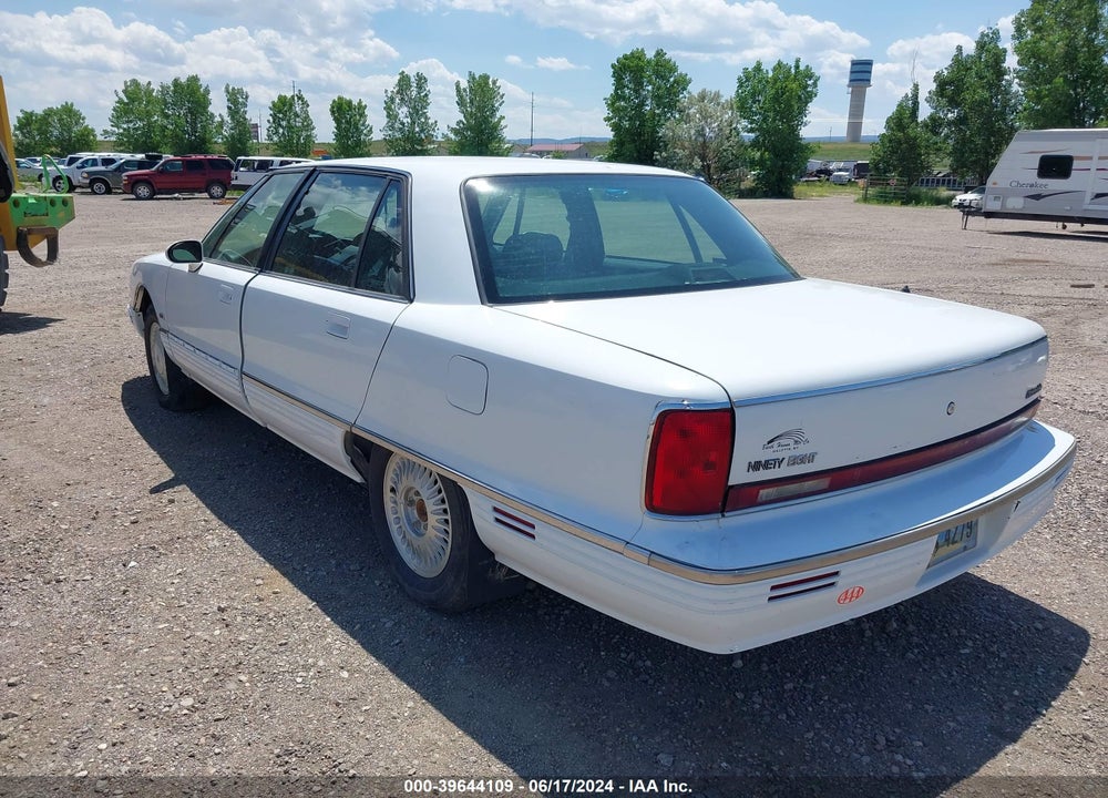 1995 OLDSMOBILE 98 REGENCY ELITE VIN: 1G3CX52K9S4316545