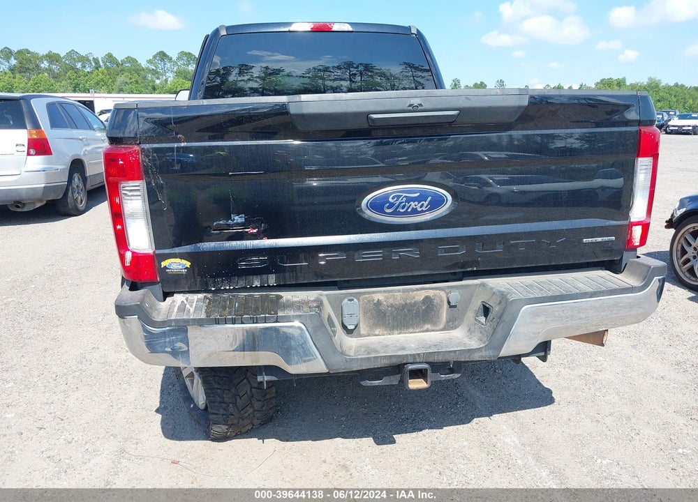 2018 FORD F-250 XLT VIN: 1FT7W2B60JEB12473