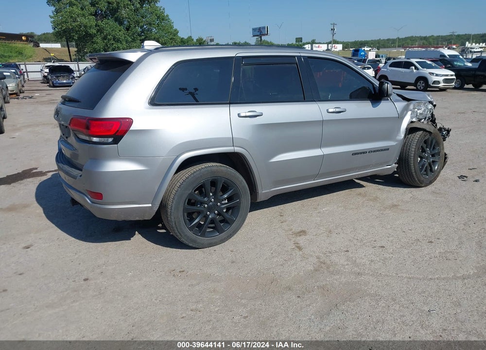 2018 JEEP GRAND CHEROKEE ALTITUDE 4X2 VIN: 1C4RJEAG3JC511960