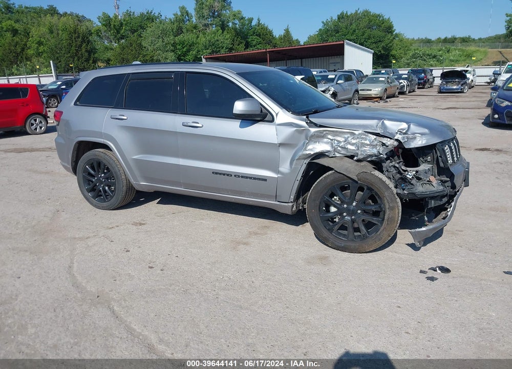 2018 JEEP GRAND CHEROKEE ALTITUDE 4X2 VIN: 1C4RJEAG3JC511960