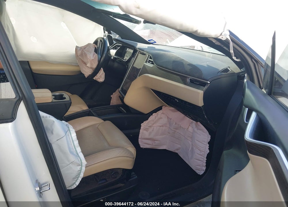 2016 TESLA MODEL X 60D/P100D/P90D VIN: 5YJXCAE47GF000273