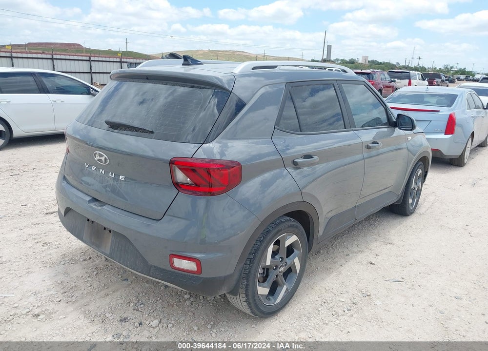 2021 HYUNDAI VENUE SEL VIN: KMHRC8A37MU089677
