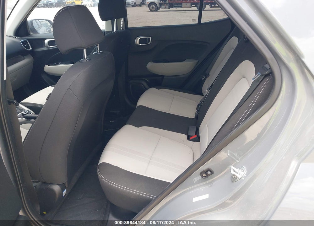 2021 HYUNDAI VENUE SEL VIN: KMHRC8A37MU089677