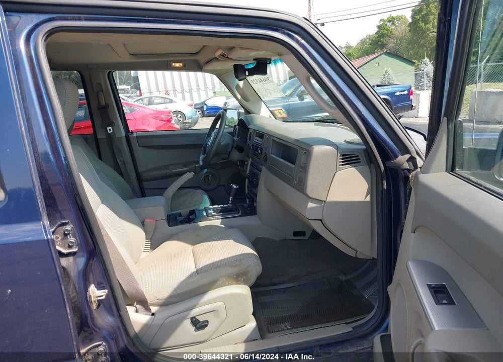 2006 JEEP COMMANDER VIN: 1J8HG48N06C245337