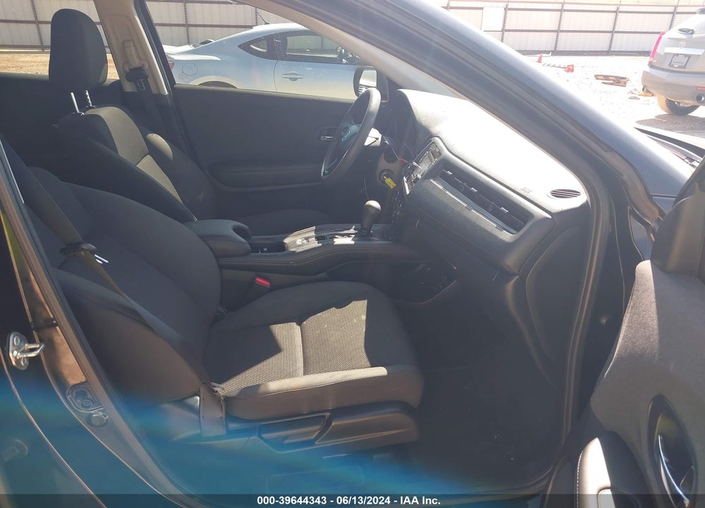 2019 HONDA HR-V LX VIN: 3CZRU5H32KG715653