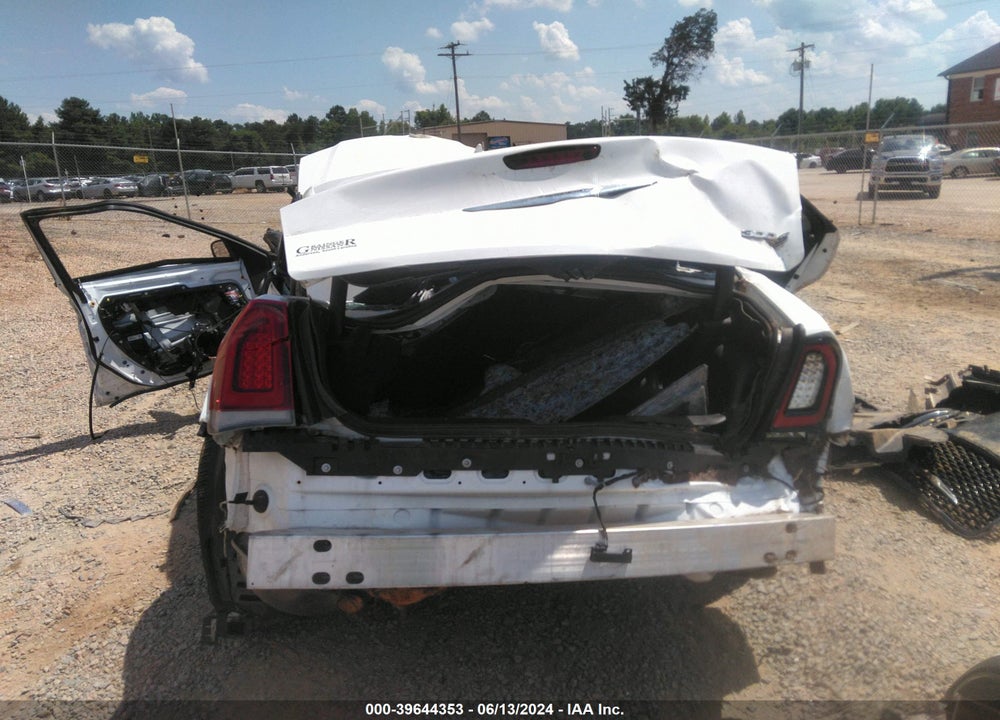 2016 CHRYSLER 300 300S VIN: 2C3CCABGXGH161597