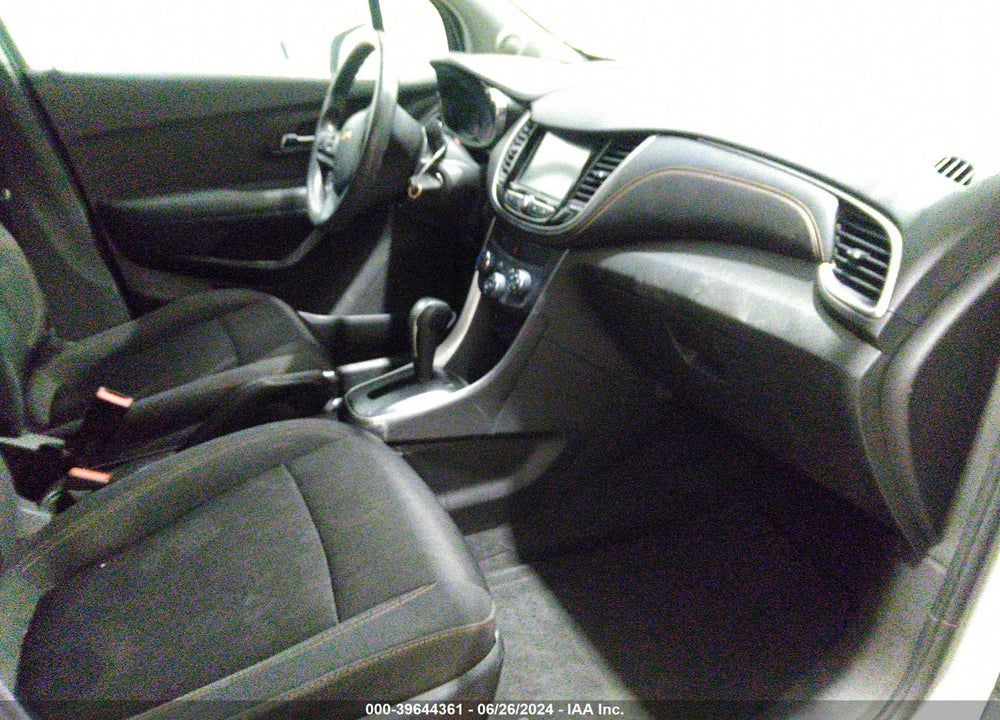 2017 CHEVROLET TRAX LT VIN: 3GNCJPSB7HL181556
