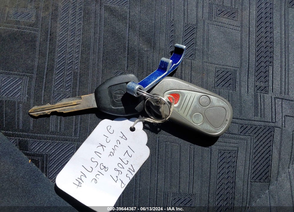 2004 ACURA RSX VIN: JH4DC54884S016509