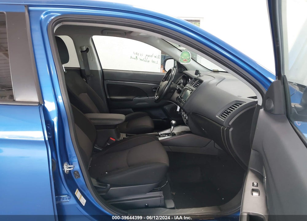 2018 MITSUBISHI OUTLANDER SPORT 2.0 LE VIN: JA4AP3AU3JU007774