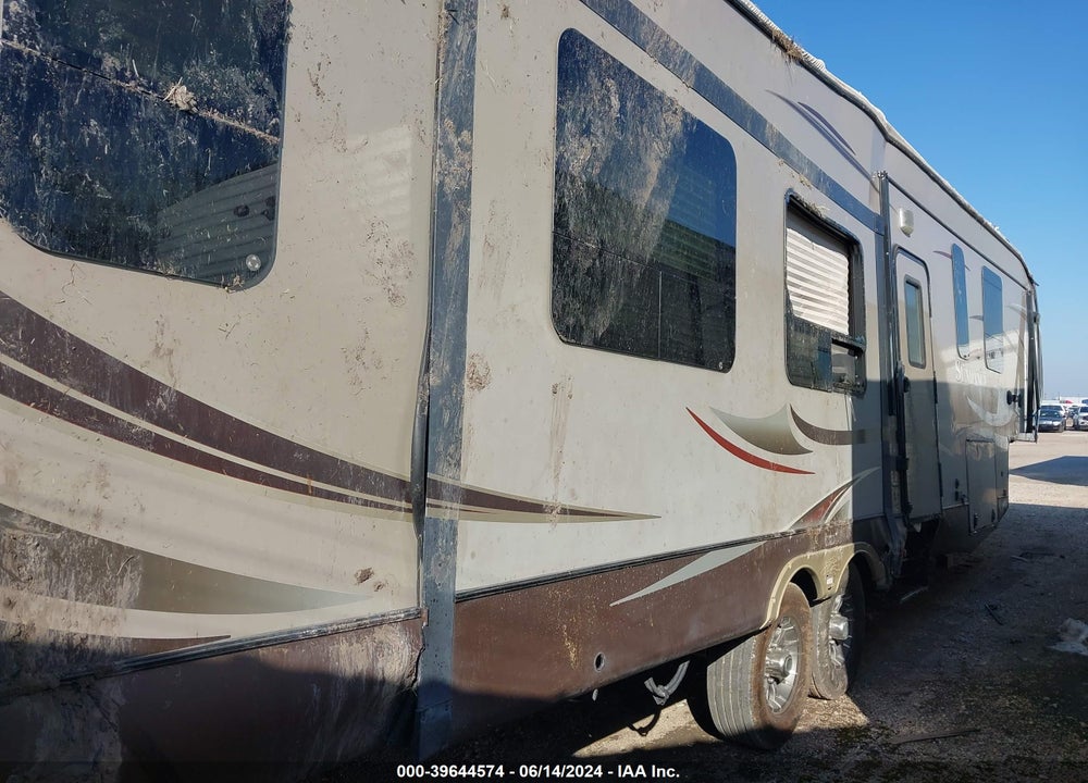 2013 TRAILER SUNDANCE VIN: 5SFSG3727DE259765