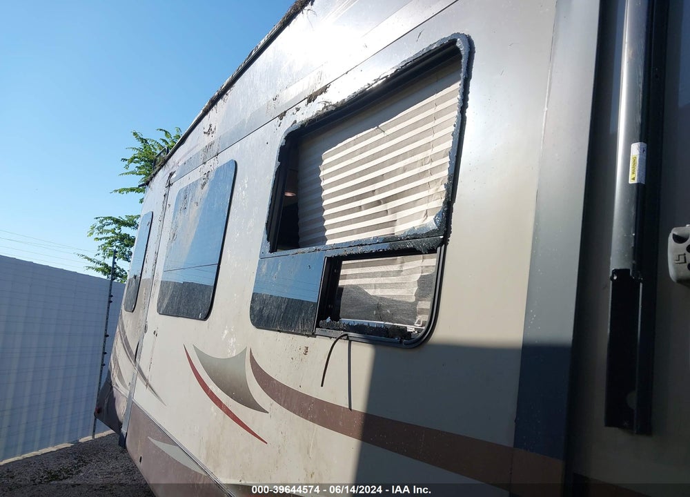2013 TRAILER SUNDANCE VIN: 5SFSG3727DE259765