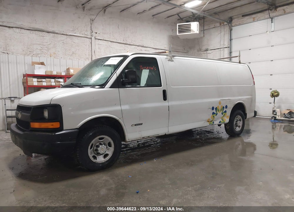 2005 CHEVROLET EXPRESS VIN: 1GCHG39U451146182