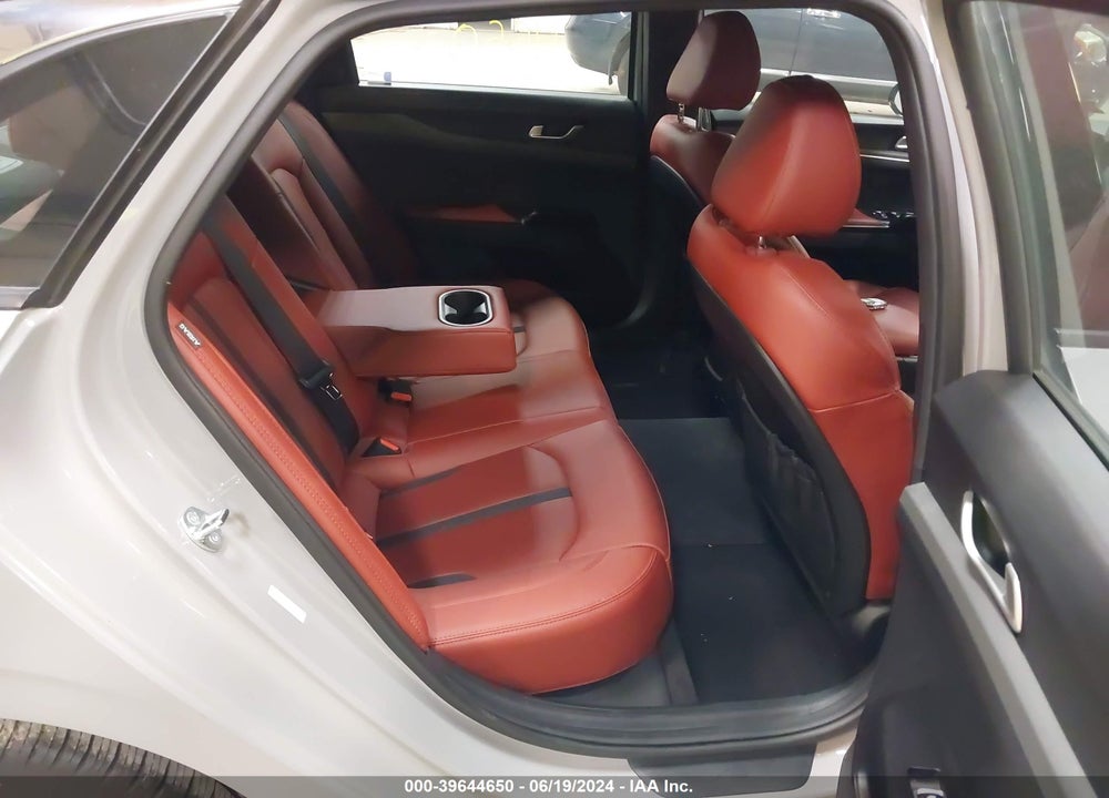 2024 KIA K5 GT LINE VIN: 5XXG64J29RG238557