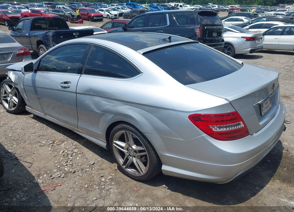 2012 MERCEDES-BENZ C 250 VIN: WDDGJ4HB2CF920714