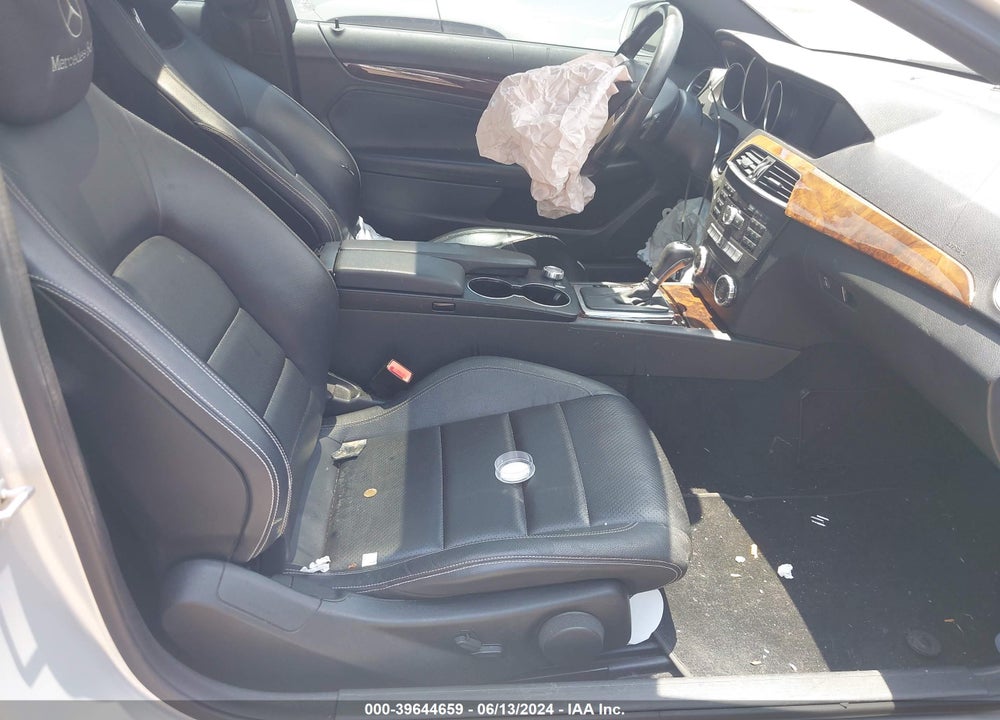 2012 MERCEDES-BENZ C 250 VIN: WDDGJ4HB2CF920714