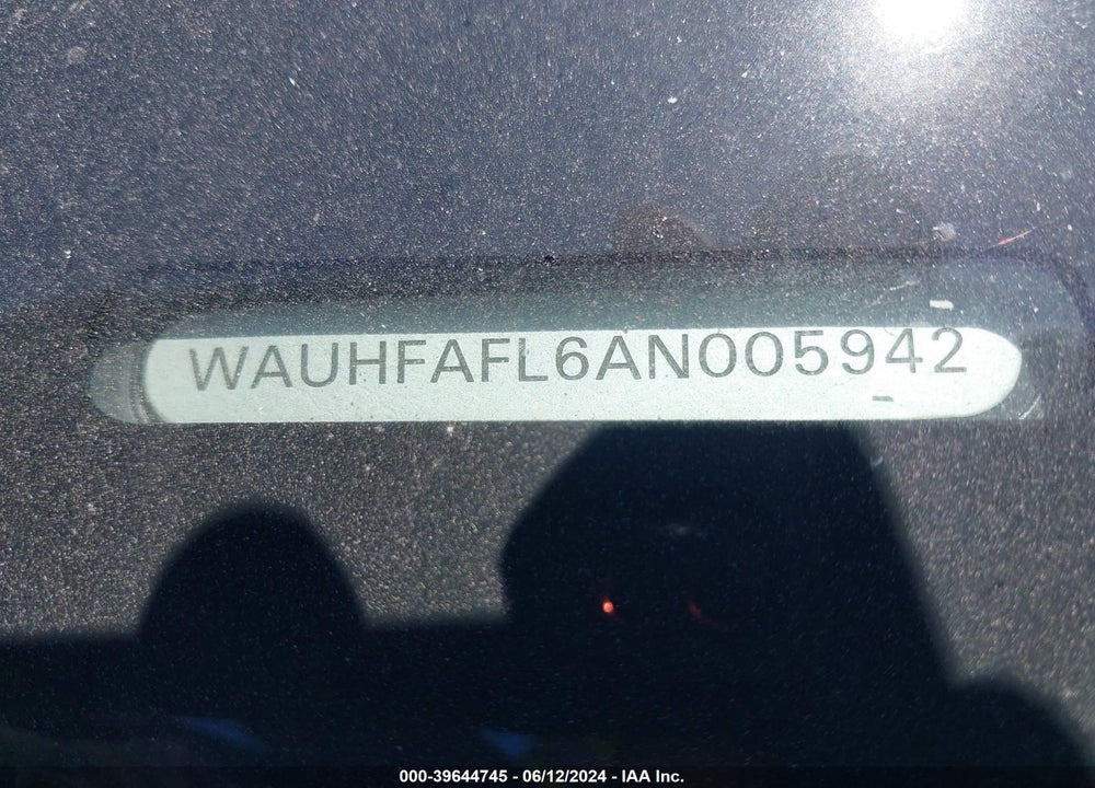 2010 AUDI A4 2.0T PREMIUM VIN: WAUHFAFL6AN005942