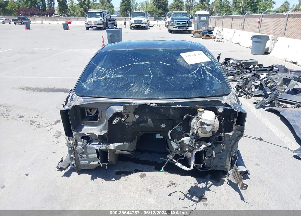 2018 FORD MUSTANG VIN: 1FA6P8CF5J5143704