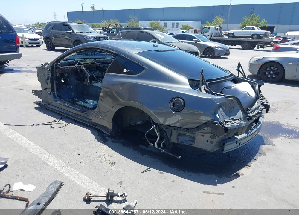 2018 FORD MUSTANG VIN: 1FA6P8CF5J5143704