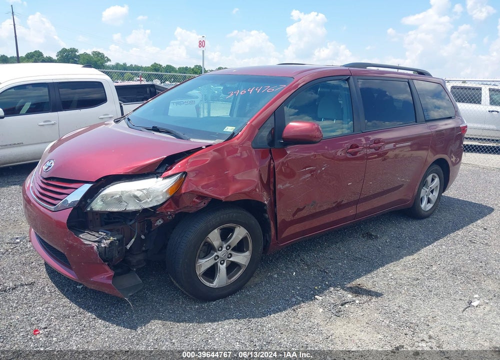 2017 TOYOTA SIENNA LE 8 PASSENGER VIN: 5TDKZ3DC2HS824949