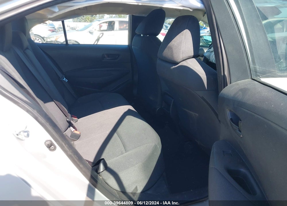 2022 TOYOTA COROLLA LE VIN: 5YFEPMAE9NP300927